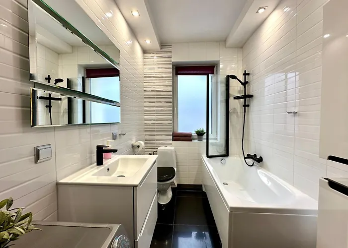 Appartement Lubczykowa Dabrowa & Free Parking *